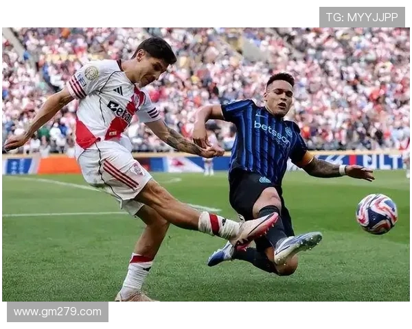 国际米兰中轴线：马洛塔转会策略下自由球员免签对核心竞争力的补强